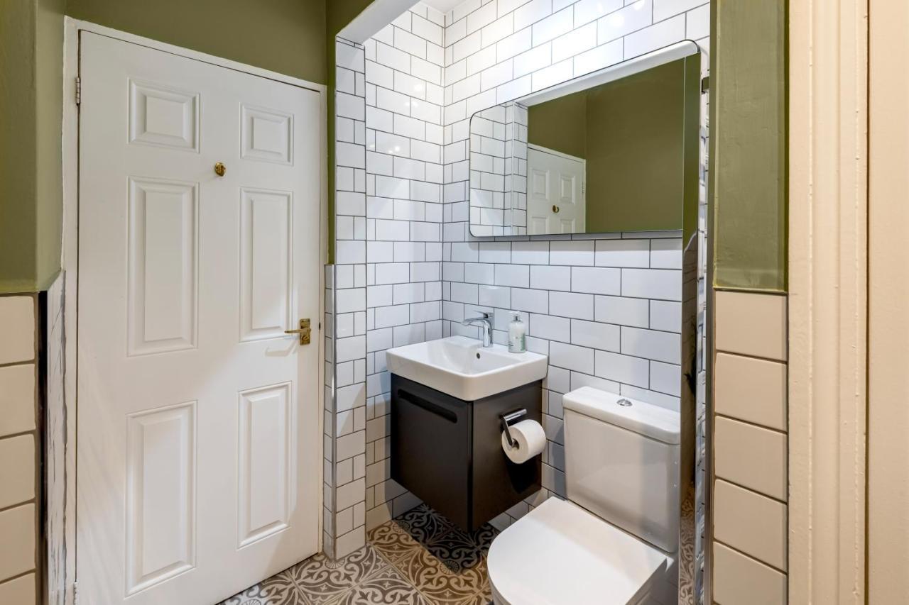 Garden Maisonette In Bath City Centre Екстериор снимка